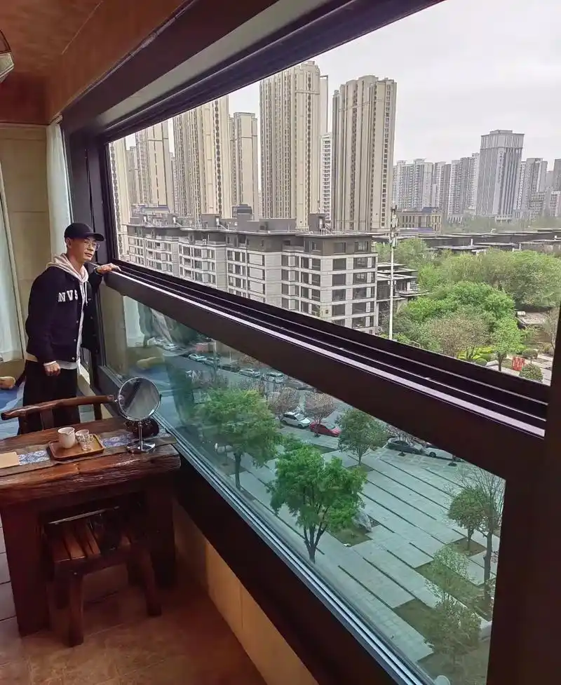 装修封阳高台用这种电动升降窗 - 抖音