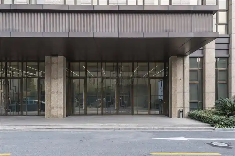 桂林高智科技大厦大门