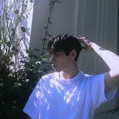 霸气高冷超拽2018男生头像 重要的是彼此的心在一起_qq男生头像_qq