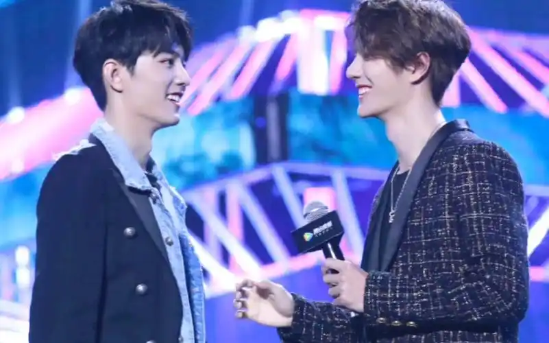 【博君一肖】绝美对视,这是什么神仙ggdd_哔哩哔哩_bilibili