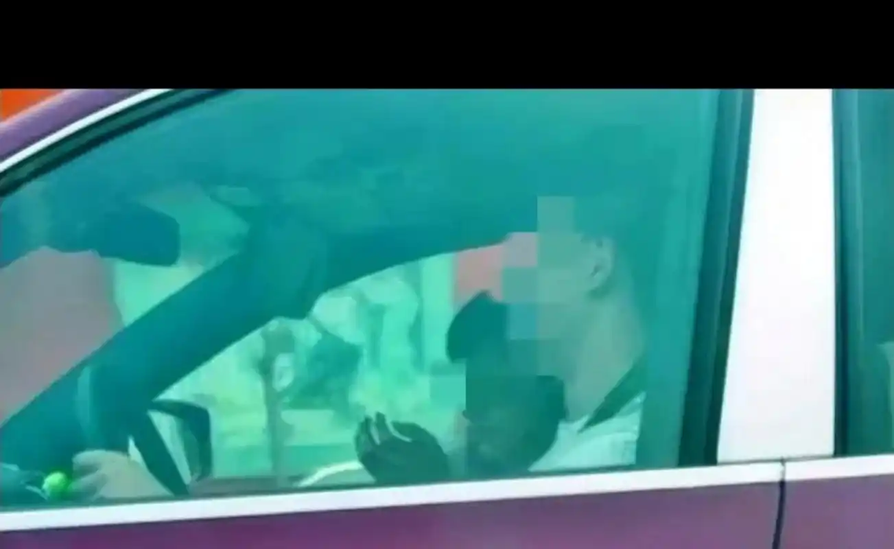 曾经,卓伟周一见爆料过奥运冠军m 女主z,演艺圈人,很早就和国家队的m