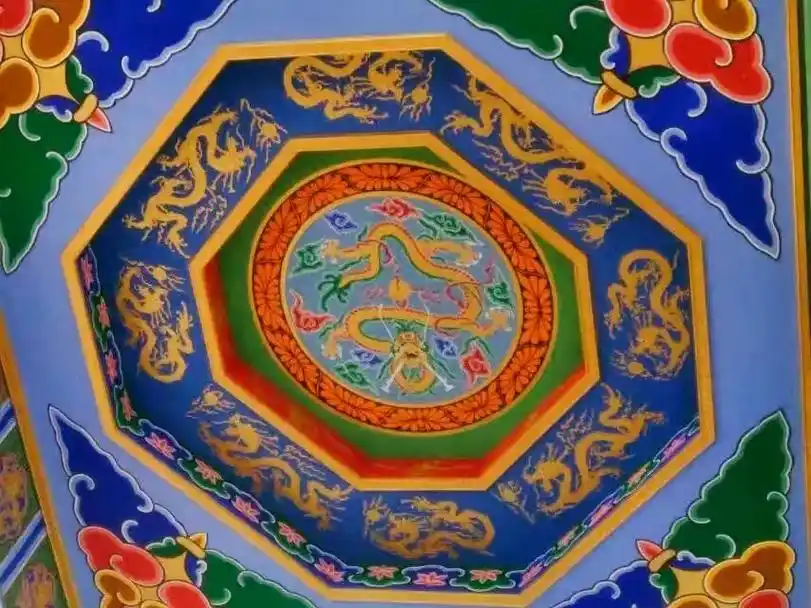 2014年夏季广东云浮新兴大稳村寺院彩绘.#手艺人 #艺术  - 抖音