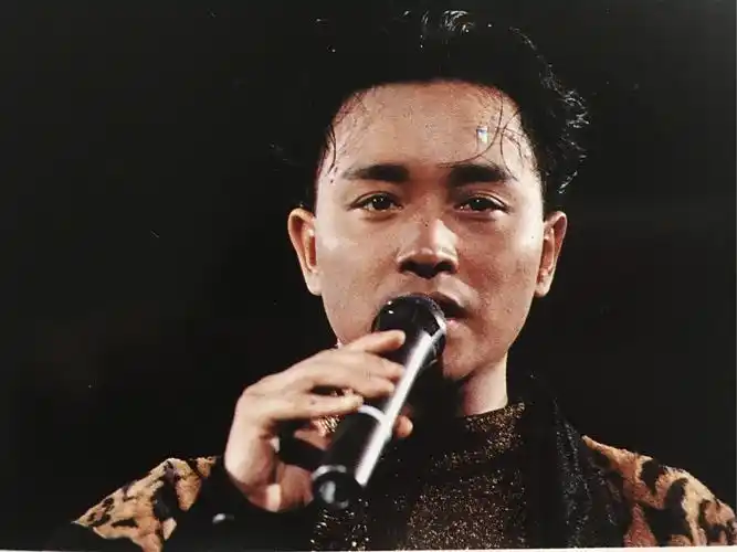 有哪些你喜欢的一直不舍得换的电脑壁纸? - 知乎