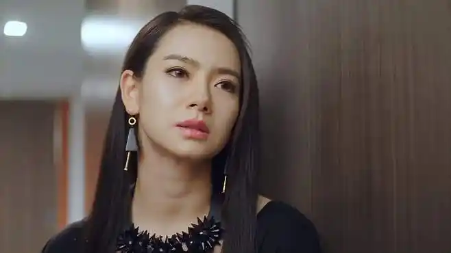 你好乔安:戚薇抓包全程没台词,霸气做法却让拜金女胆战心惊