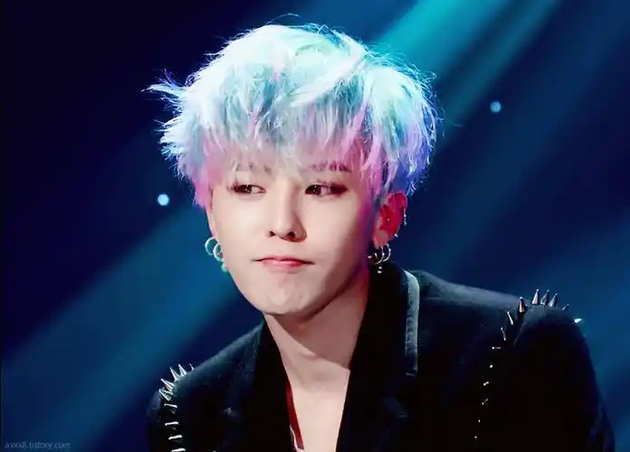 权志龙gd可爱嘟嘴壁纸头像