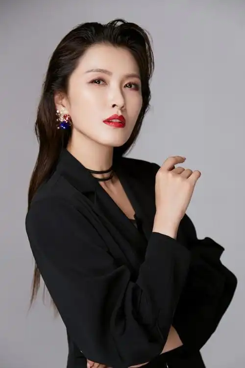 演员「徐洁儿」经纪人,明星代言签约