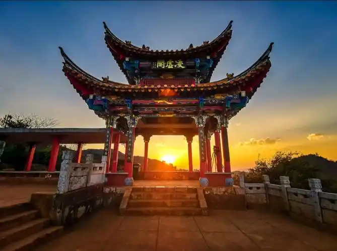 昆明西山有美丽的传说