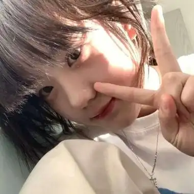 ins超可爱女生头像/"怪风太温柔_微信头像_我要个性网