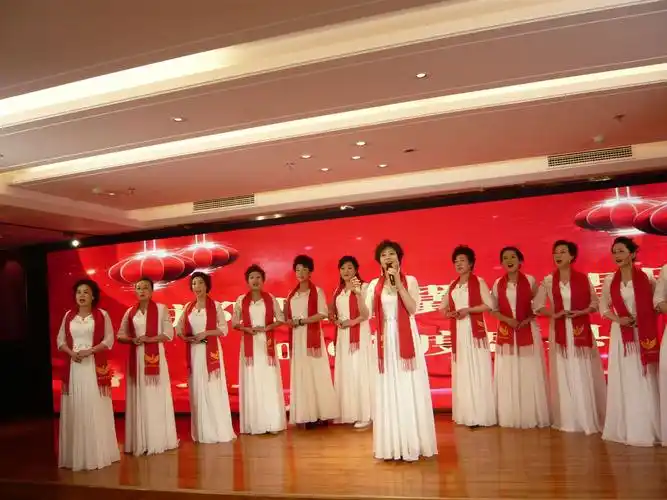 不忘初心 逐梦前行——庆阳市风之翼合唱团年终盛典