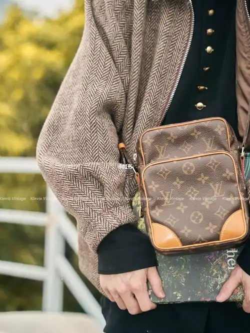 中古入坑必备|lv中古老花双层相机包