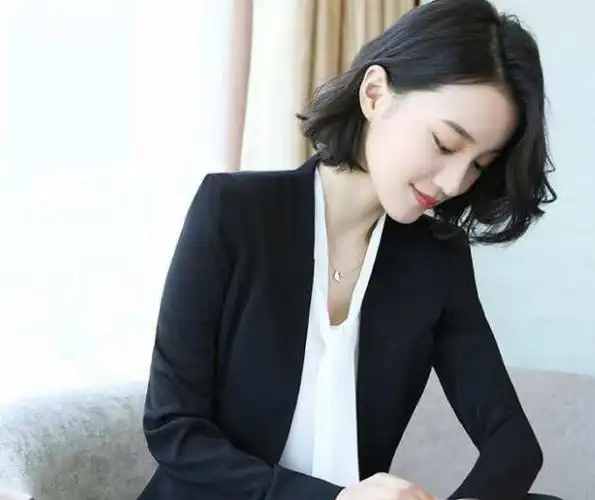 职场当中频现男性高管,女性高管却相对较少,原因何在?