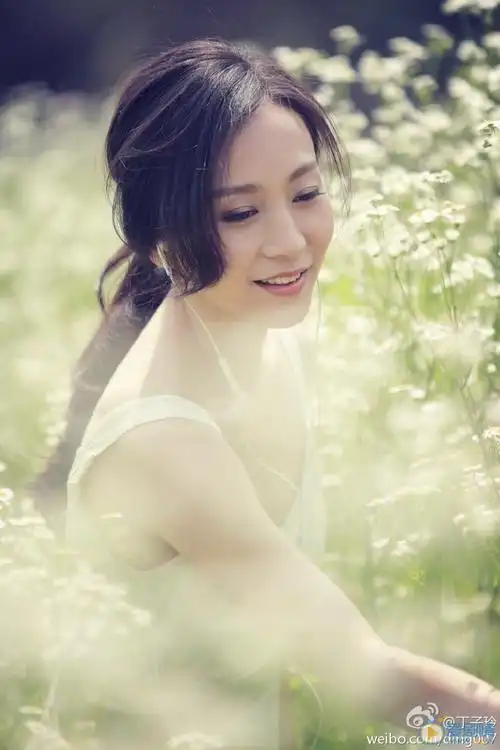 丁子玲清新写真