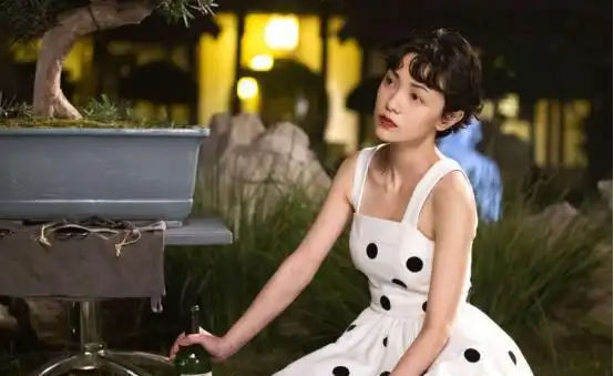 《喜宝》:头脑清醒的她,在遇到爱情的那一刻找到了爱的真谛!