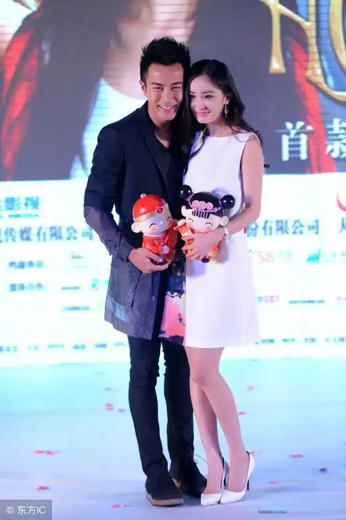 盘点杨幂与刘恺威的恩爱瞬间