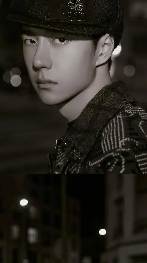 王一博好优越的下颚线