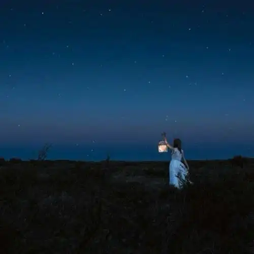 原创一个人能有多不正经就能有多深情