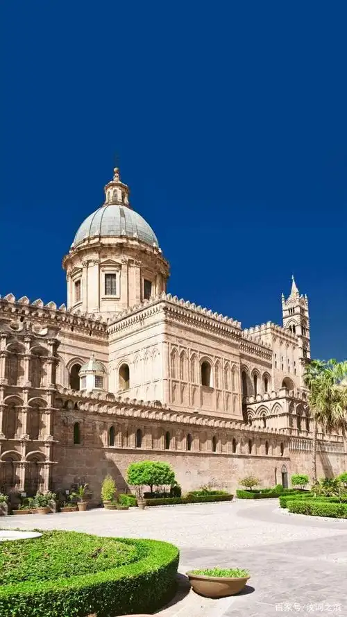 华为手机壁纸 锁屏杂志订阅(14/150)