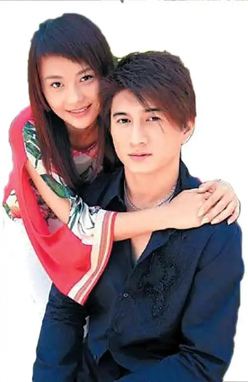 陈志朋晒老婆字样的蛋糕继吴奇隆之后陈志朋也结婚了吗