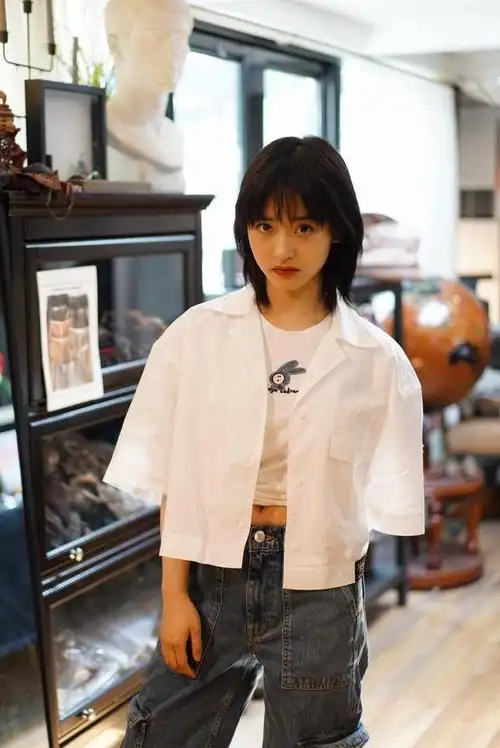 沈月,怎么就突然变好看了?|脸型|头型|发型|短发_网易订阅