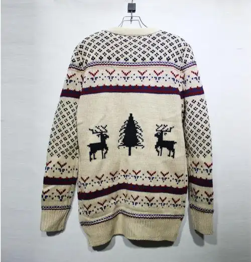 新款女装提花小鹿图案v领长袖针织开衫 民族色彩风条纹女士毛衣