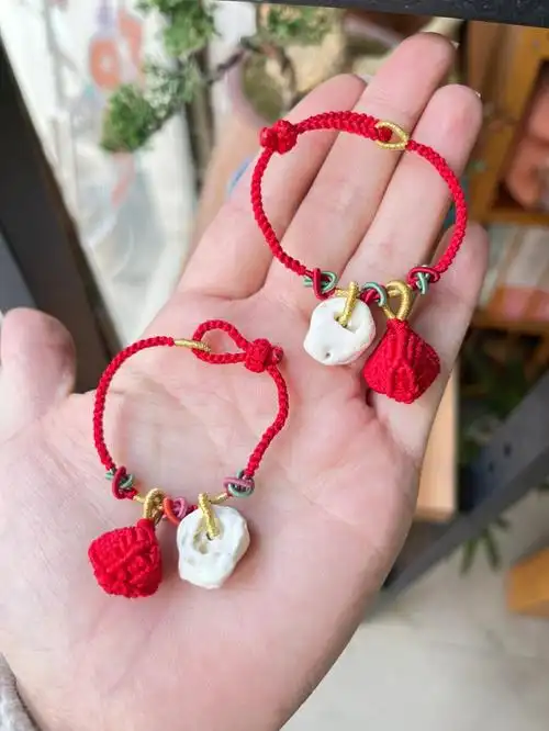 给小宝宝编的手链