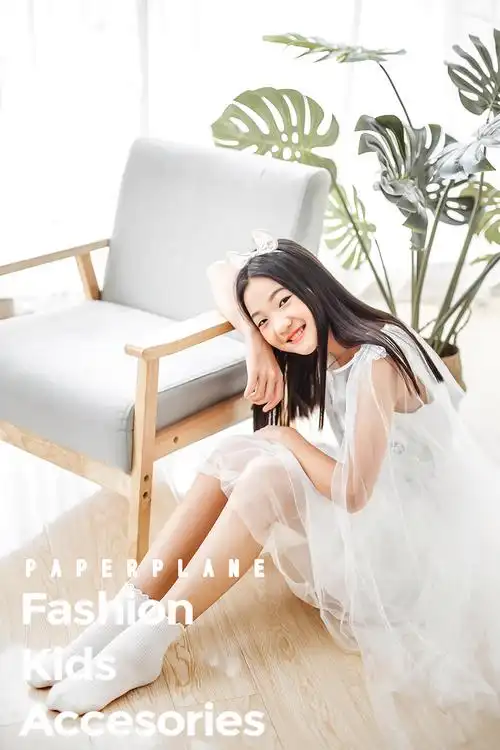 小花的儿童摄影作品《九岁姑娘 》