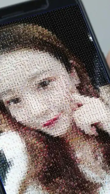 上千张图片拼成一张自拍照,这么炫酷的效果手机一键搞定!