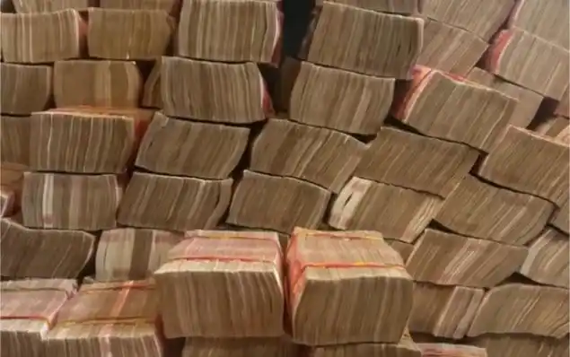 同盟军已攻破老街外围缅伪军守的所有防线(诈骗)团伙正在整理大量现金