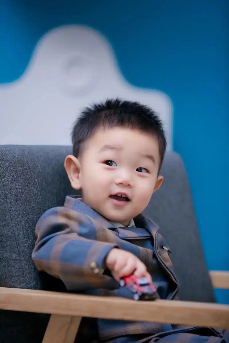 全网都在晒儿子,我也晒一下我的男孩儿,帅不 - 抖音