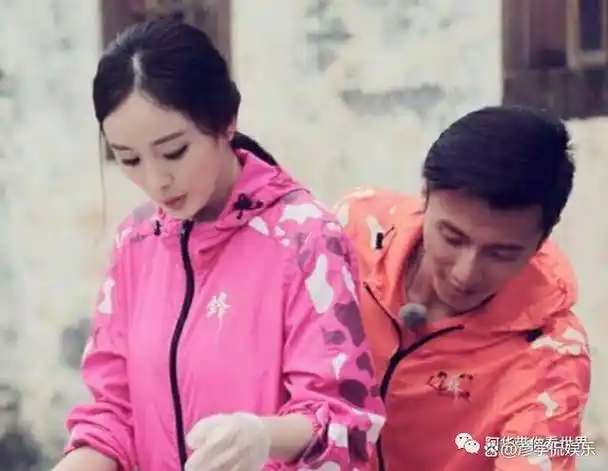 杨幂谢霆锋恋情被扒?