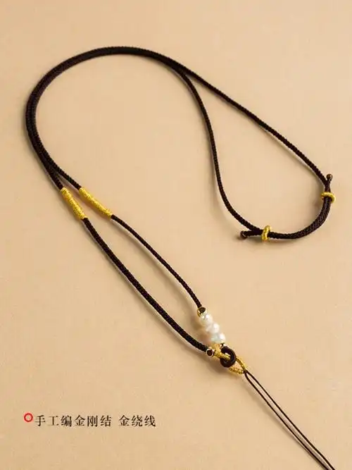 金华地区的淘宝集市"小小君优品",所属主分类"饰品/流行首饰/时尚饰品