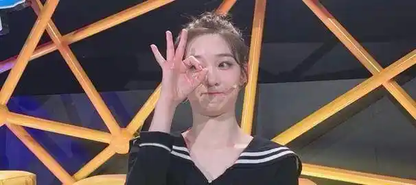 王一博李子璇有瓜?网友扒的细节很真实!_回应_自然_群众