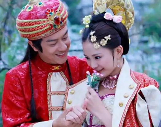 图张倬闻馨子与陈浩民吻戏馨子吻戏床片段大全