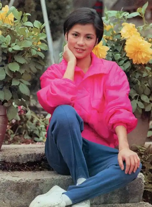 翁美玲 生活照 - mtime时光网