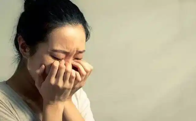 生完娃最让宝妈崩溃的6件事挺过最后一件事的宝妈你真厉害