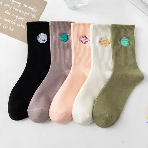 星球刺绣款女士袜子女中筒袜ins潮日系春秋季外穿长高筒棉袜外贸