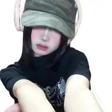 抖音网红头像女流行酷拽女生头像 好看的单人女头像真人帅气