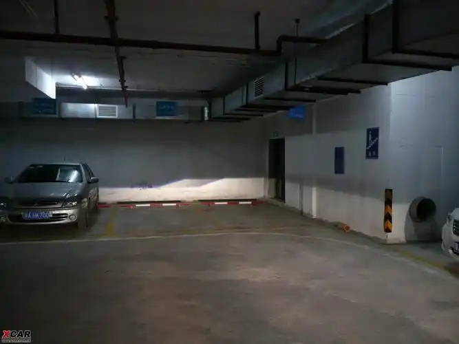 我承认,那一刻我什么都看不见