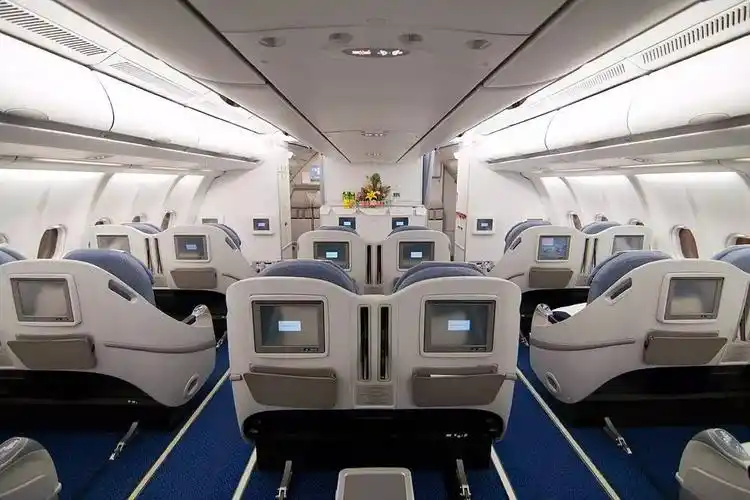 南方航空头等舱效果图 仅限墨尔本 - 深圳航线南航:17年12月-18年2月