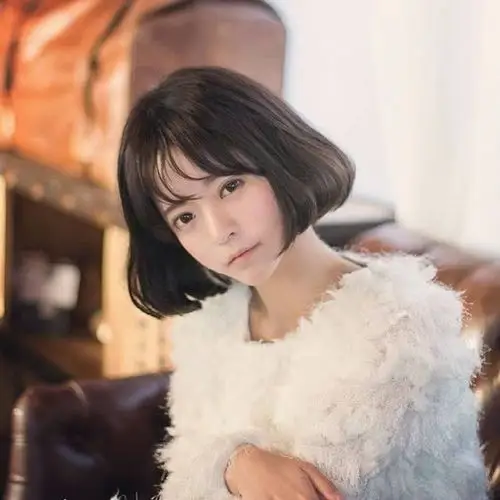 韩国逆天女神yurisa短发造型盘点 俏皮可爱惑人心