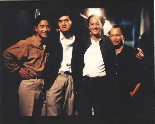 吴宇森,周润发,狄龙,张国荣合影