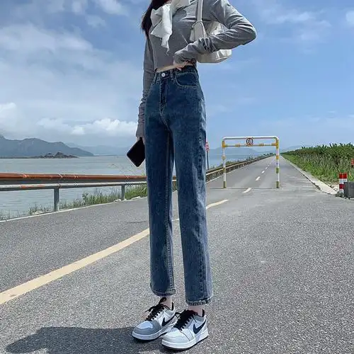 网红九分直筒裤女秋冬款韩版高腰显瘦外穿百搭弹力烟管牛仔裤女