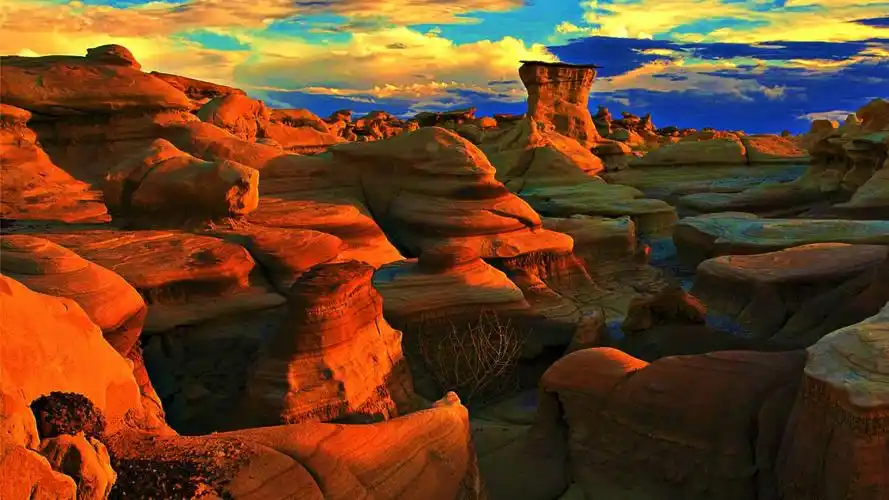 时间壁纸创作1366x768分辨率查看