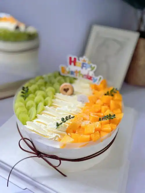 无色素水果款蛋糕青提芒果双拼蛋糕