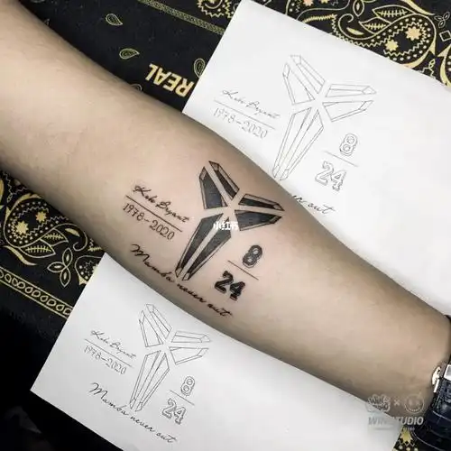 kabe科比黑曼巴精神科比纹身