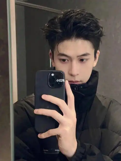 适合四指额头的男生#潮州男士发型  #潮州男士烫发  #潮州男生剪头发