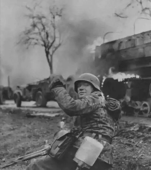 二战德军独特的兵种—装甲掷弹兵,二战步兵的最高境界