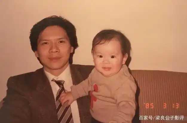 向佐和郭碧婷,小时候的可爱模样