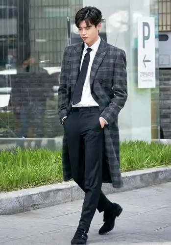 韩国欧巴为什么擅长捕获女人心?除了颜值,他们的穿搭也值得借鉴