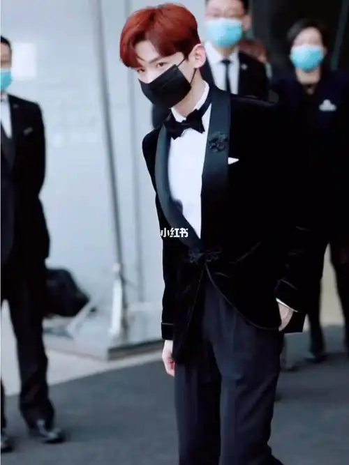 白敬亭有集团总裁那味了果然红发yyds